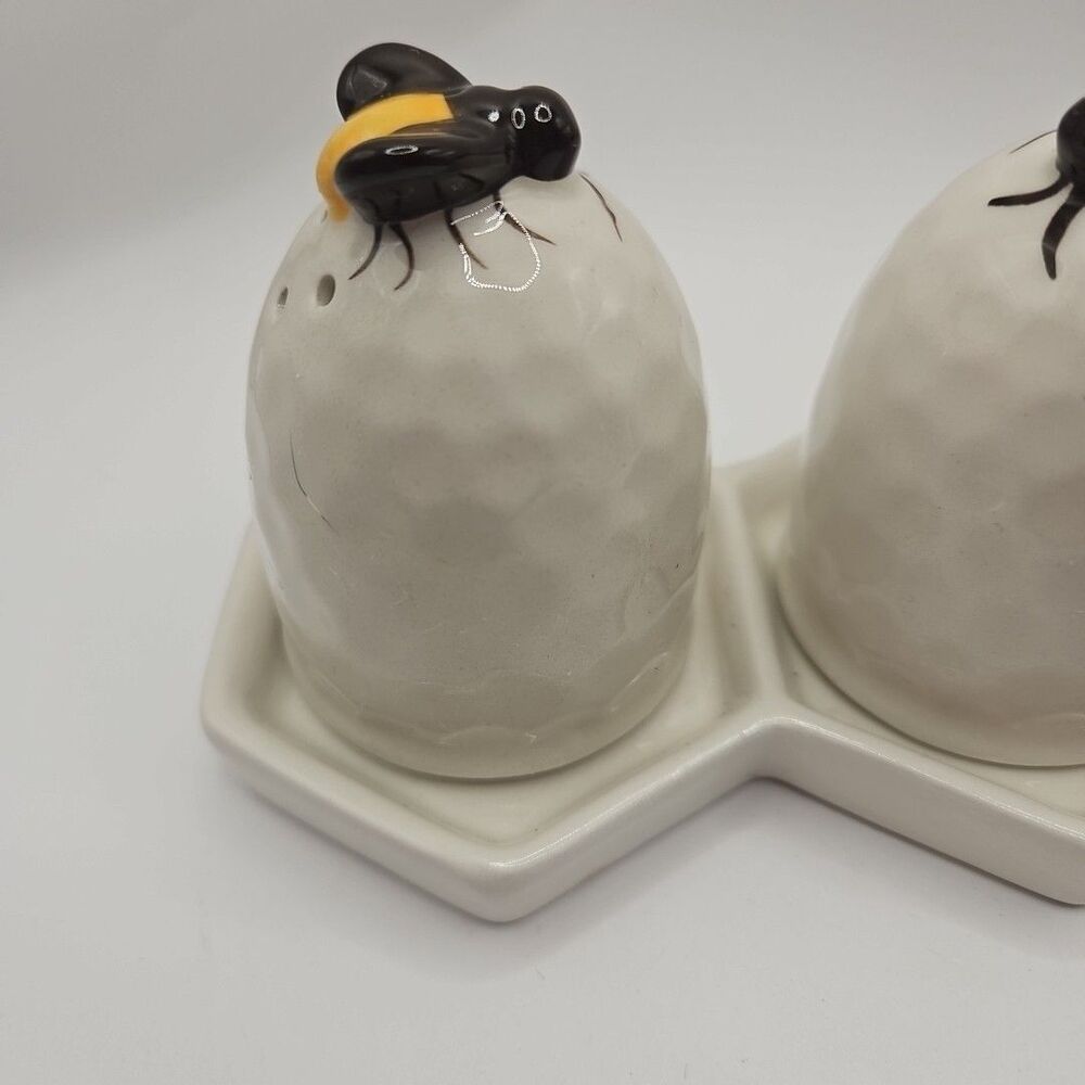 White Ceramic Bee Hive Salt and Pepper Shakers with Honeycomb Tray 3" - Picture 4 of 16
